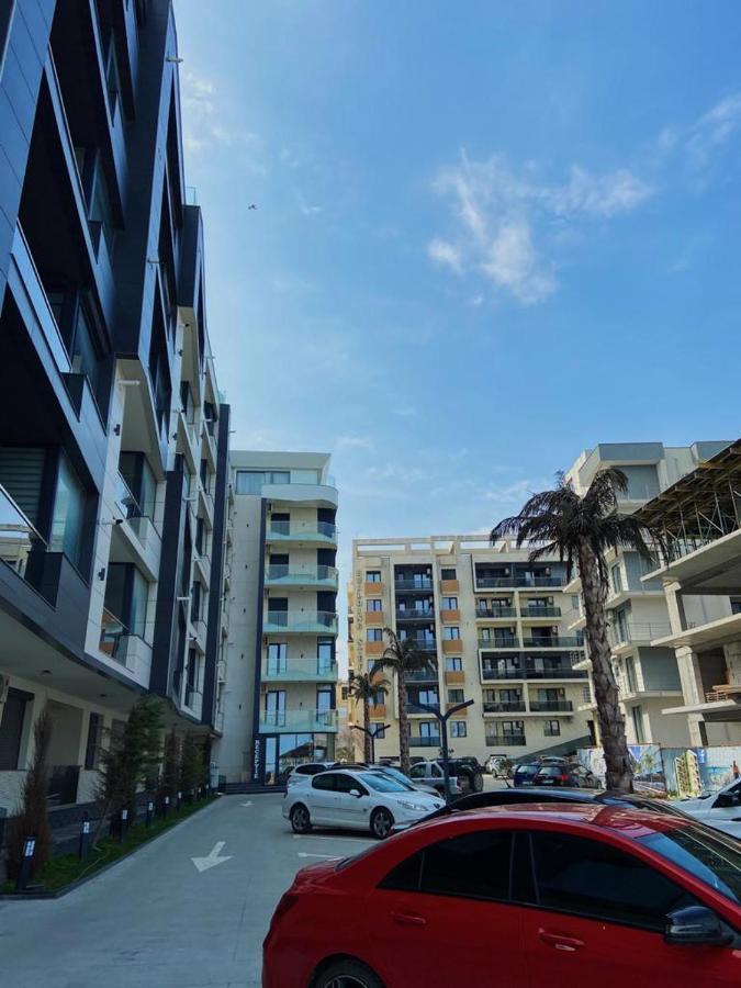 Peacock Apartament- Stefan Building Navodari Exterior photo